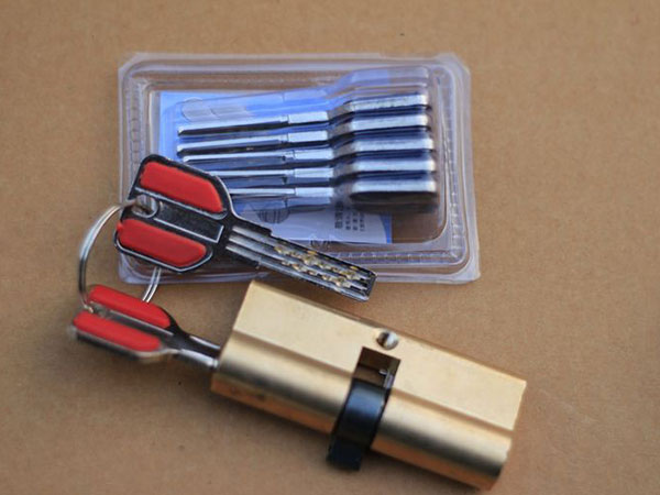 泸州市24小时上门开锁公司